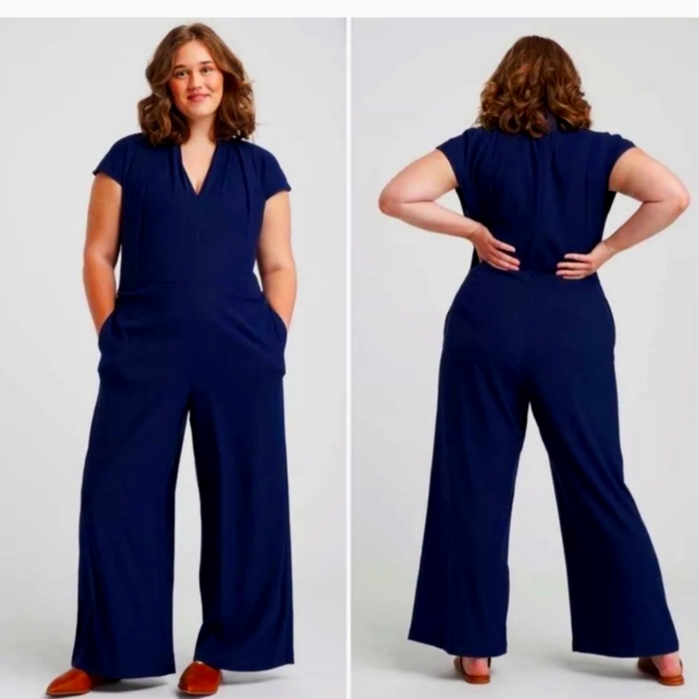 NWT Universal Standard Blue V-Neck Jumpsuit with Wide-Leg Pants